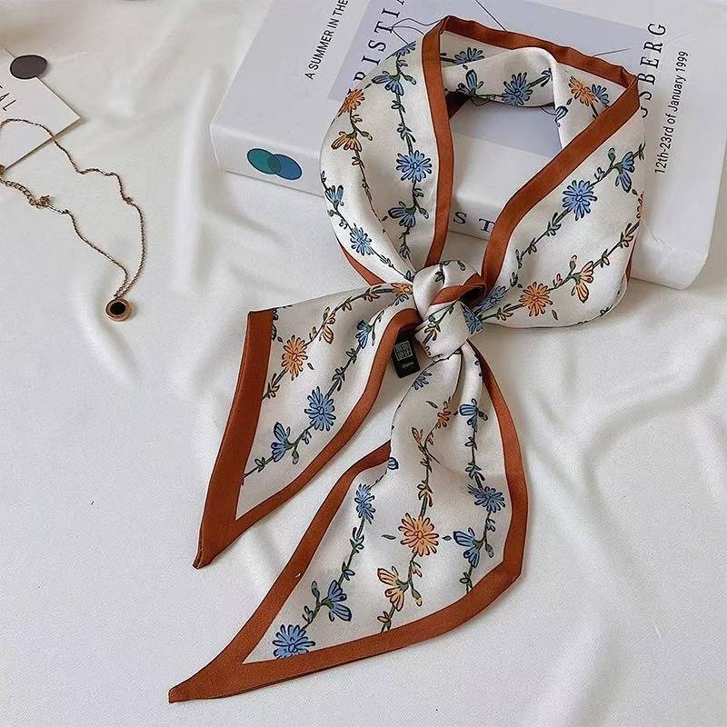 Vintage bloemen zijden zijden  - Ethnic Fashion Design recensie en prijs